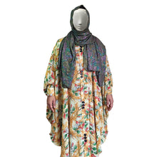 Floral Kaftan Abaya with Black Inner Pant – Elegant Modest Wear